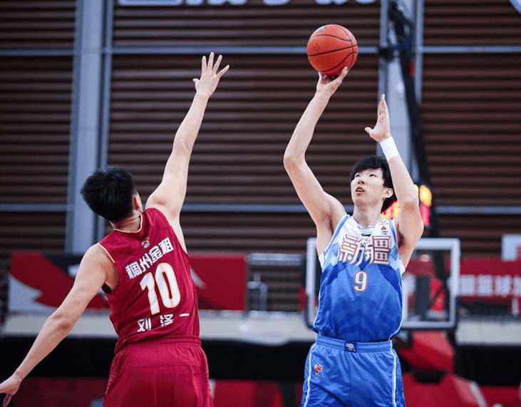 集结日浙江稠州备战欧超杯；远射贴柱细节曝光；态度坚定；轮换策略成焦点的简单介绍-九游体育app