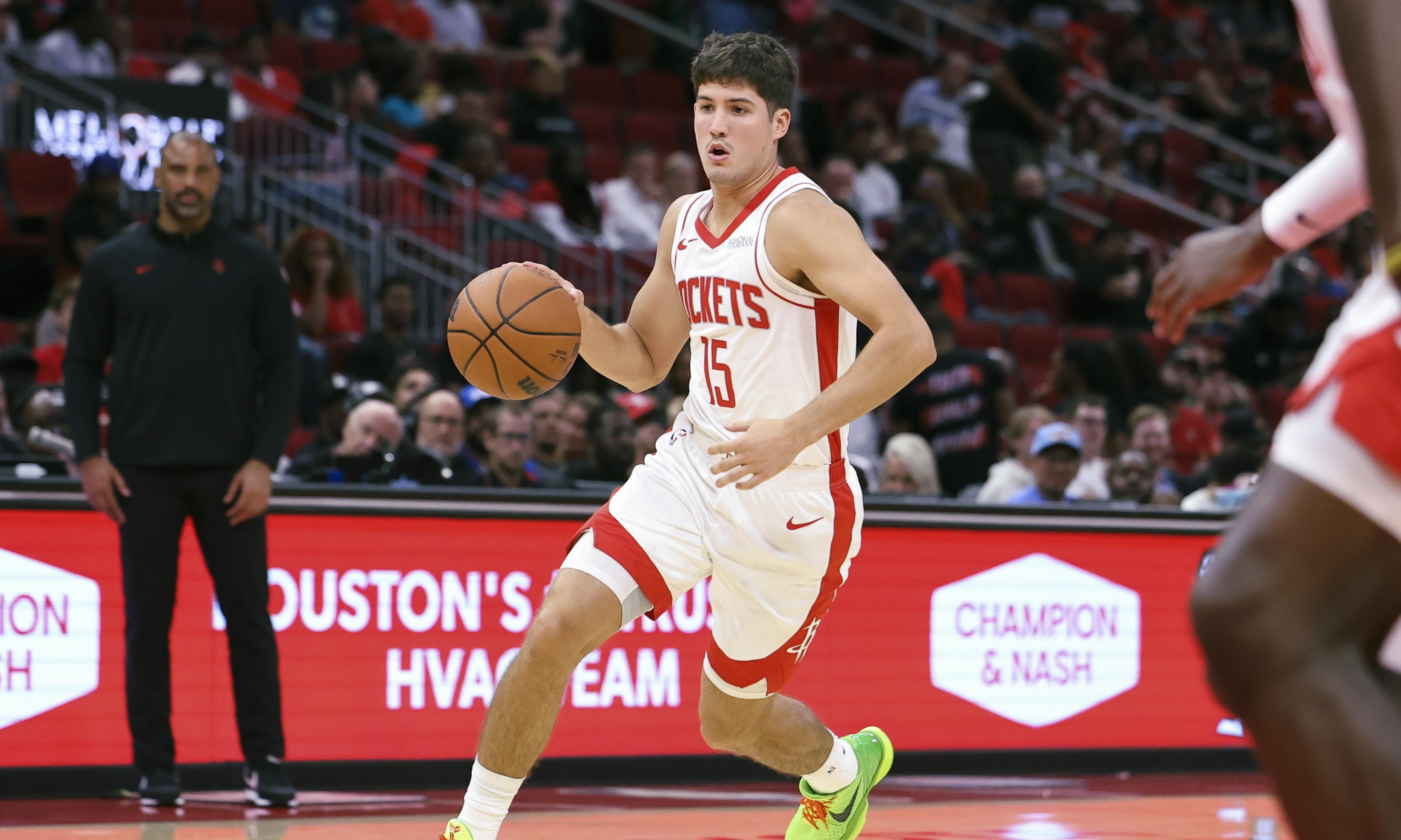关于转折点！勒沃库森扳平良机，NBA总决赛关键时刻攻防权衡，赛场秩序良好，轮换策略成焦点的信息-9体育